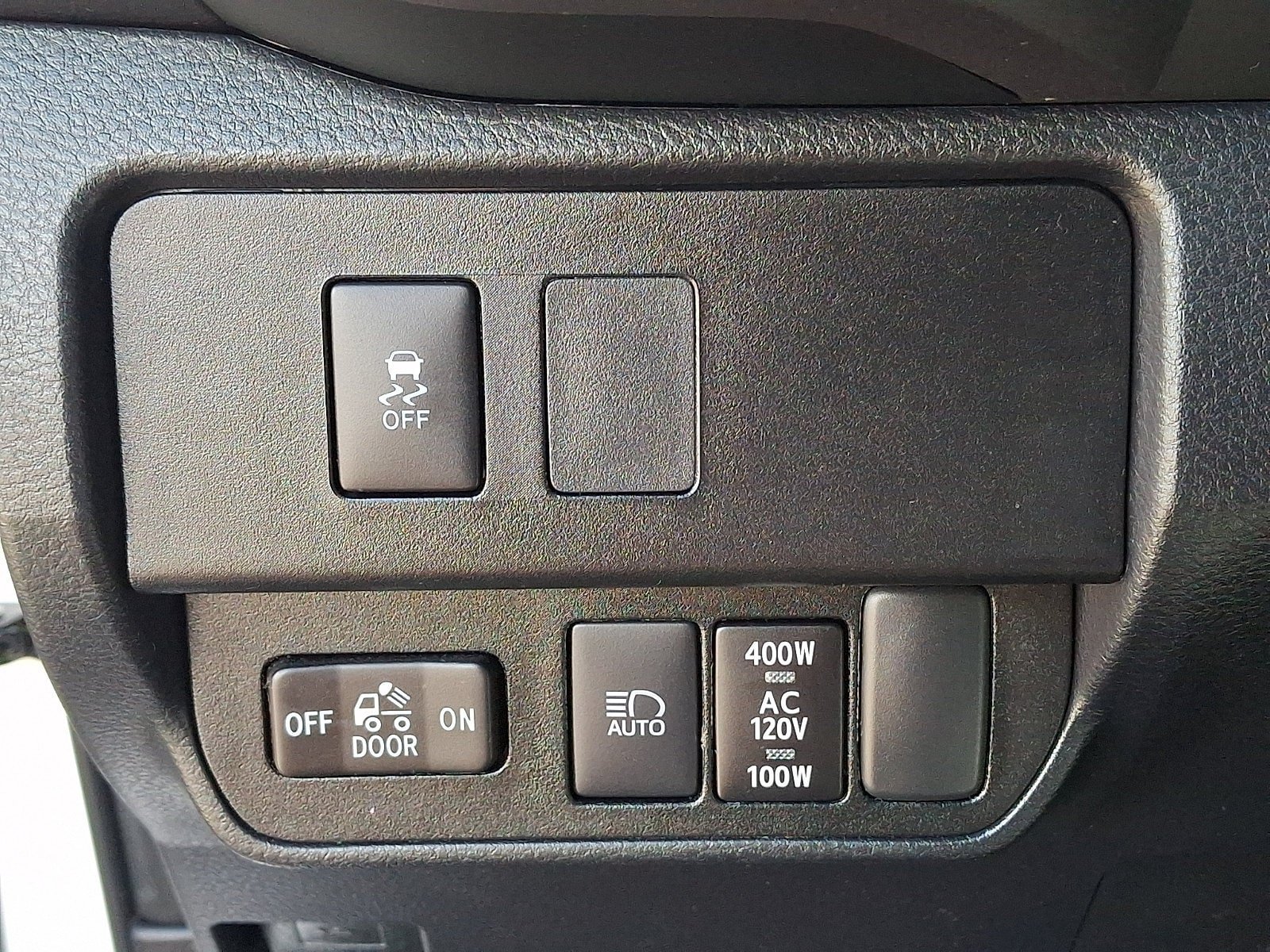 Used 2023 Toyota Tacoma TRD Sport AWD/4WD image 23