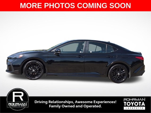 Used 2026 Toyota Camry SE FWD image 8