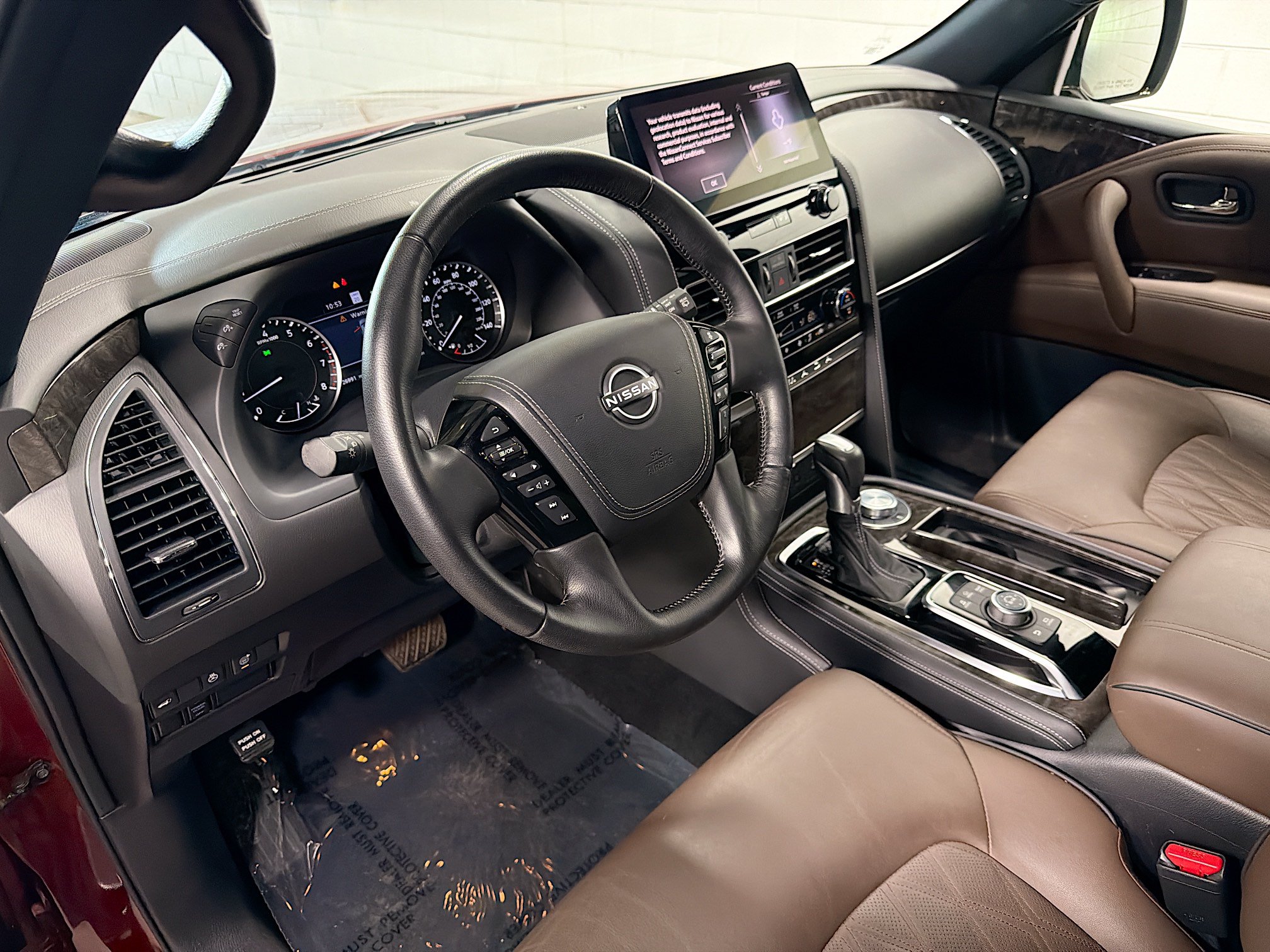 Used 2024 Nissan Armada Platinum w/ Captain's Chairs Package AWD/4WD image 4