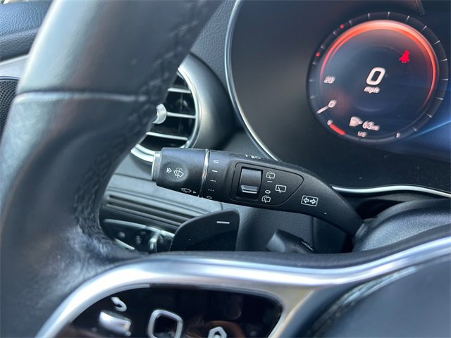 Used 2022 Mercedes-Benz GLC 300 image 24