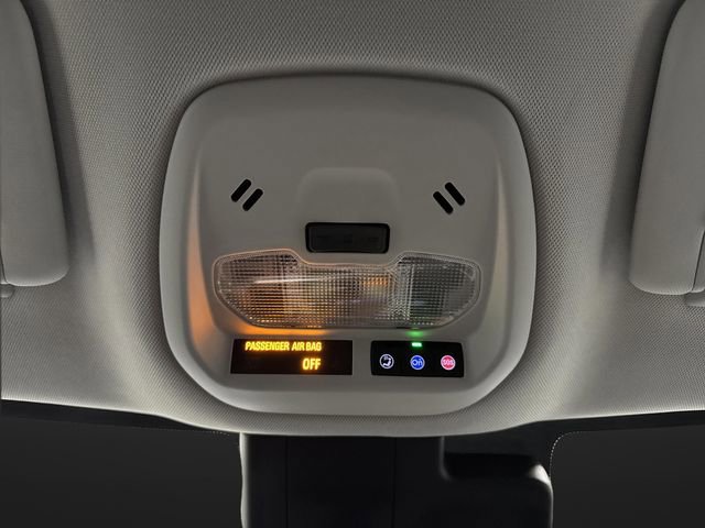 Used 2024 Chevrolet Trax LT w/ Driver Confidence Package image 24