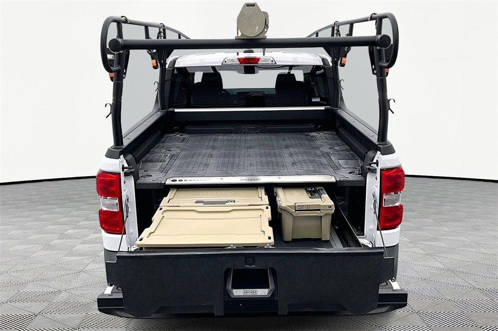 Used 2025 Ford Maverick XLT w/ Equipment Group 302A image 18