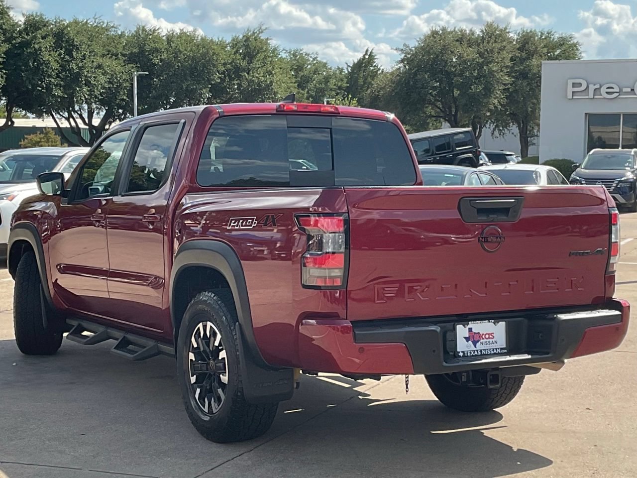 Certified 2023 Nissan Frontier PRO-4X w/ Pro Convenience Package AWD/4WD image 6