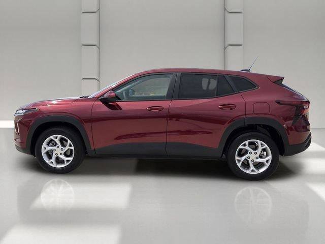 Certified 2024 Chevrolet Trax LS w/ LS Convenience Package FWD image 2