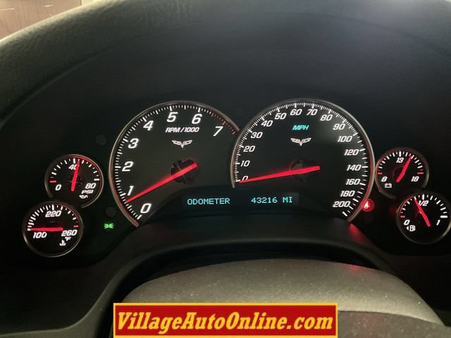 Used 2009 Chevrolet Corvette Coupe w/ Preferred Equipment Group RWD image 15
