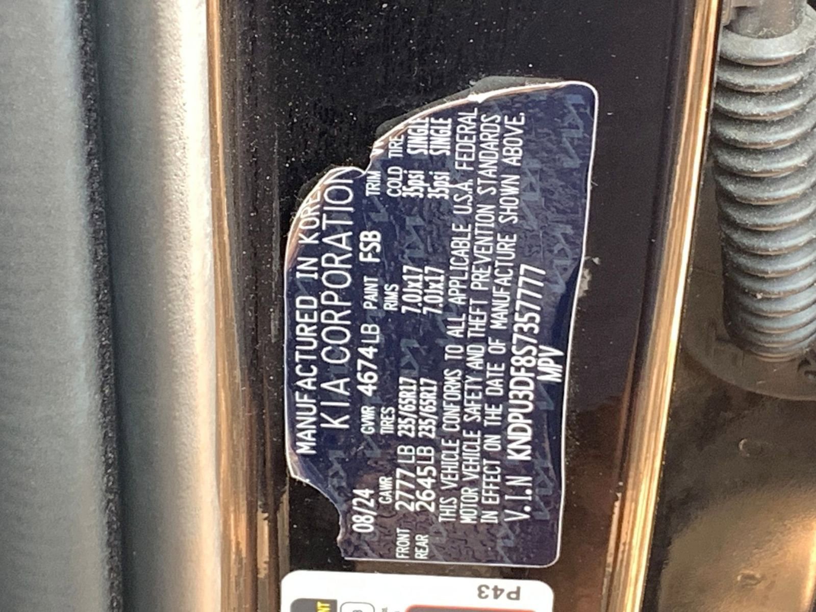 Used 2025 Kia Sportage LX image 10