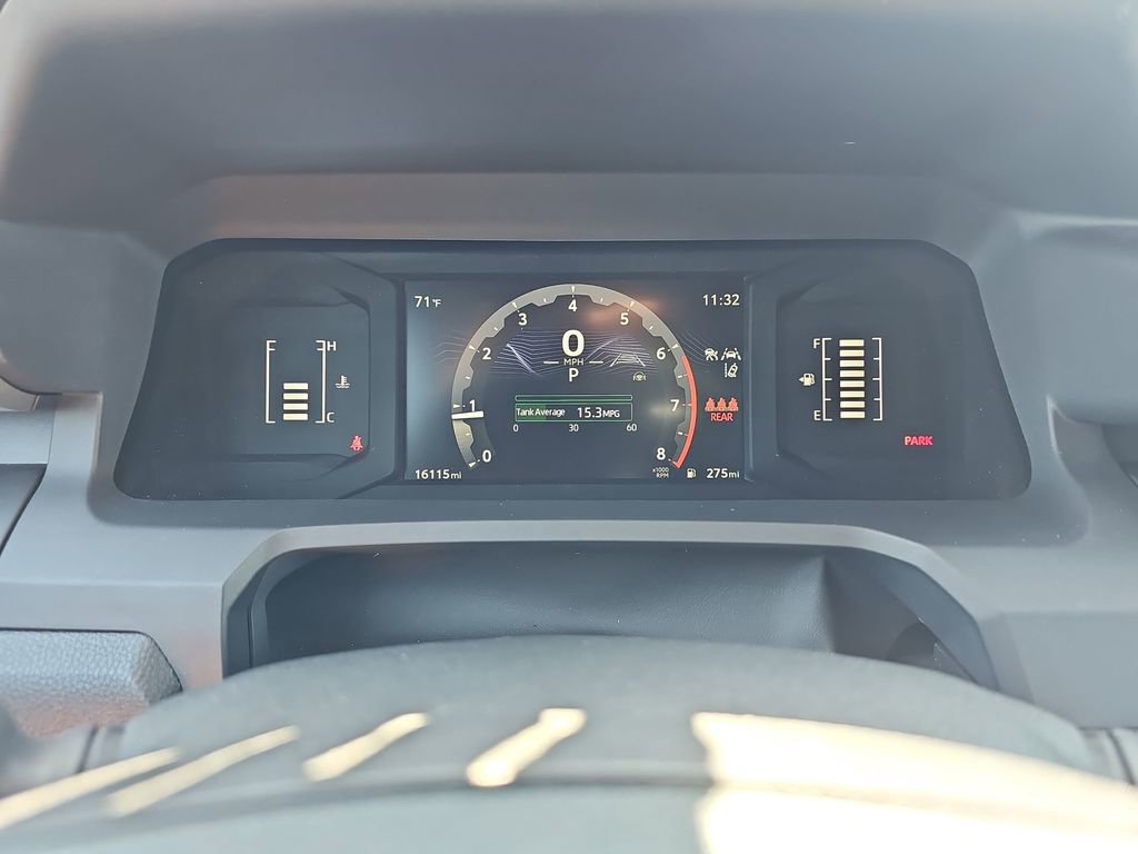 Used 2024 Toyota Tacoma SR AWD/4WD image 22