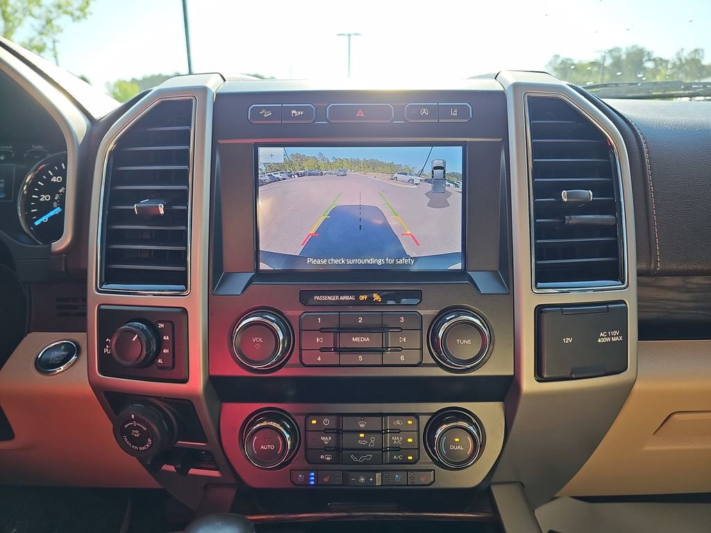 Used 2020 Ford F150 Lariat w/ Max Trailer Tow Package image 26