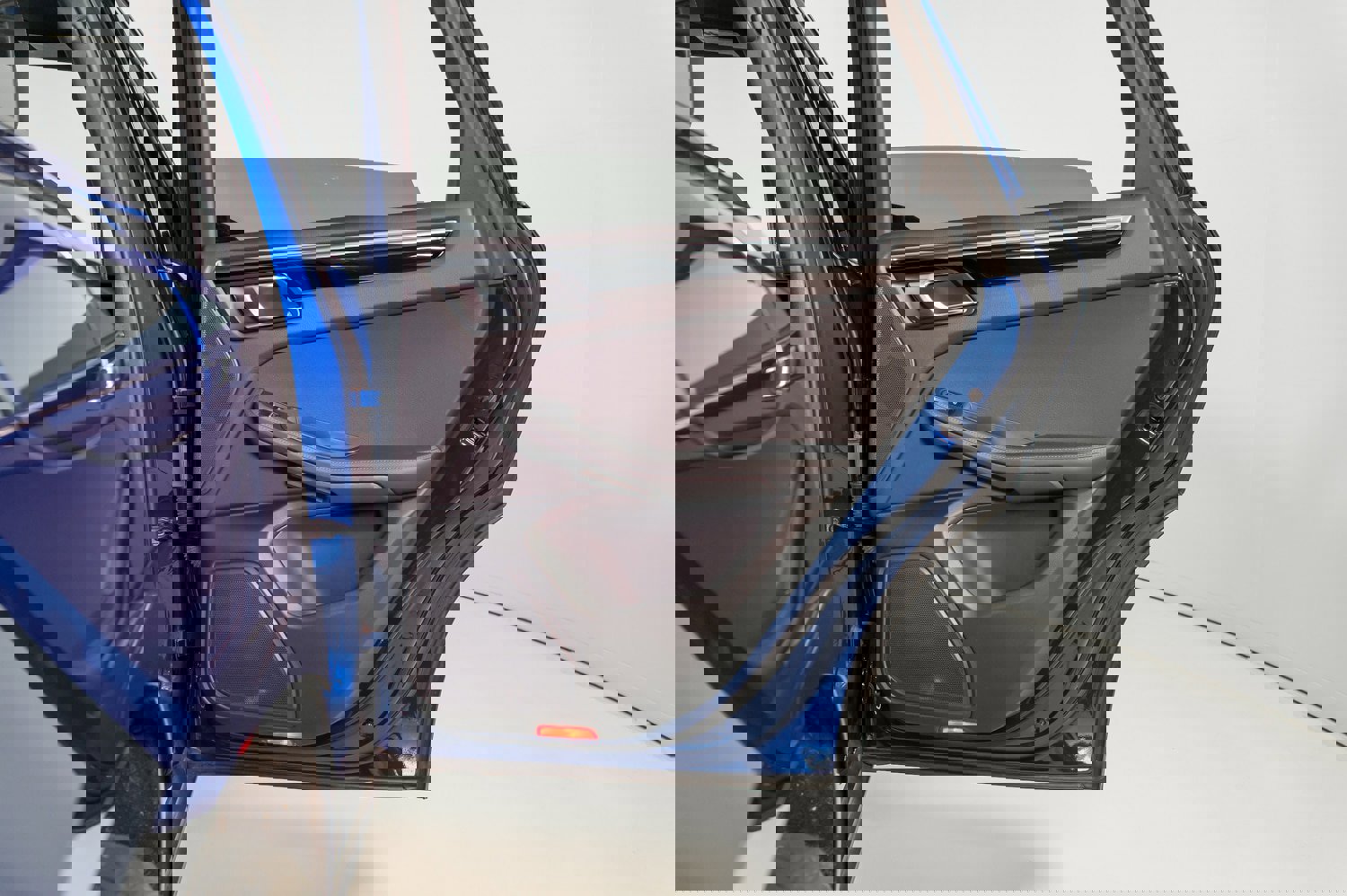 Used 2023 Porsche Macan image 27