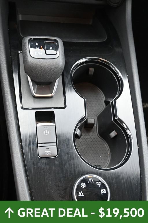 Used 2023 Nissan Rogue SV image 32