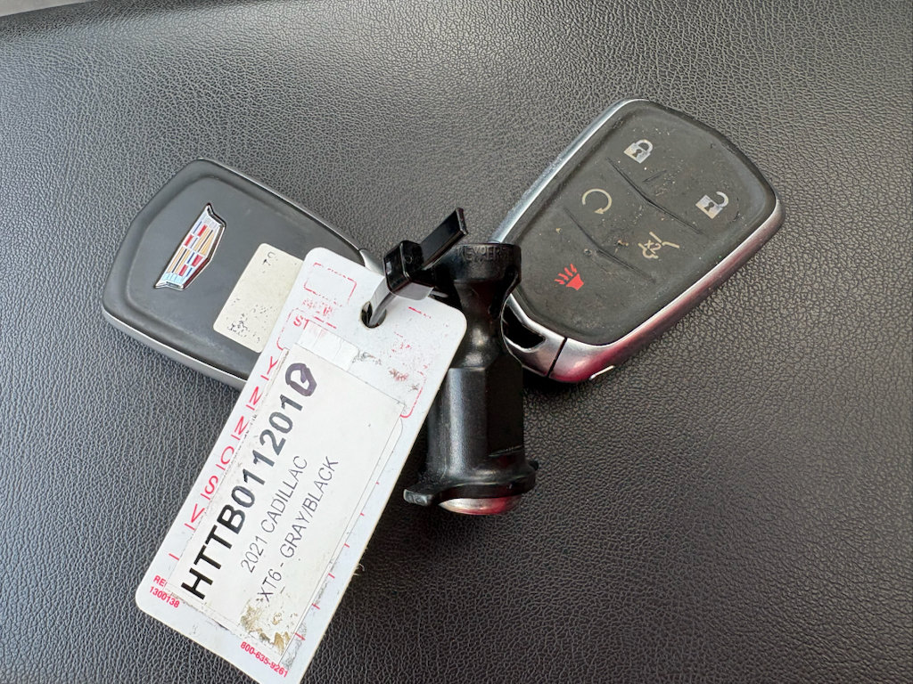 Used 2021 Cadillac XT6 Premium Luxury FWD image 41