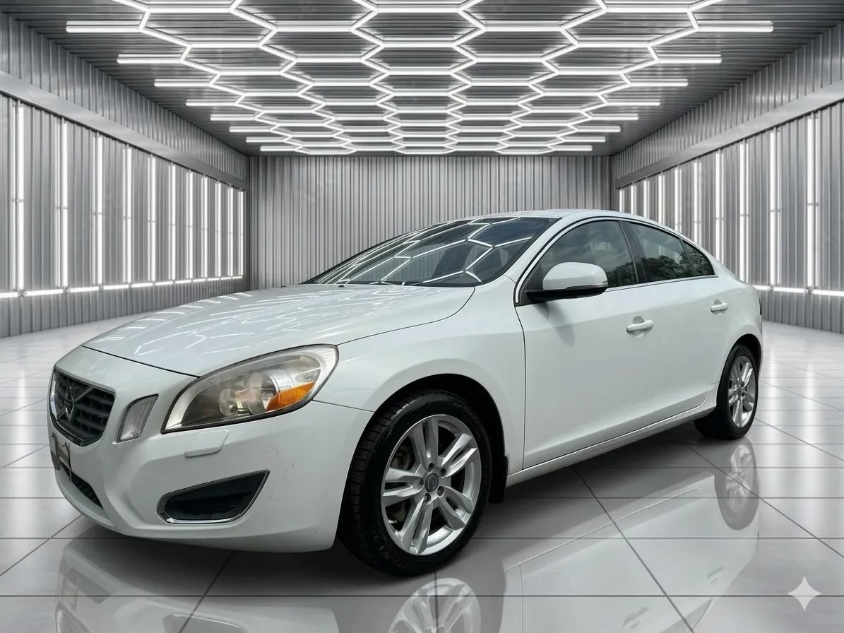 Used 2012 Volvo S60 T5 w/ Multimedia Pkg