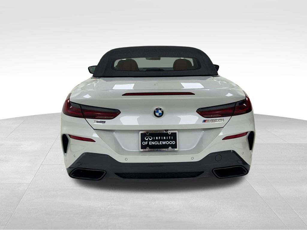 Used 2022 BMW M850i xDrive Convertible w/ Driving Assistance Package image 14