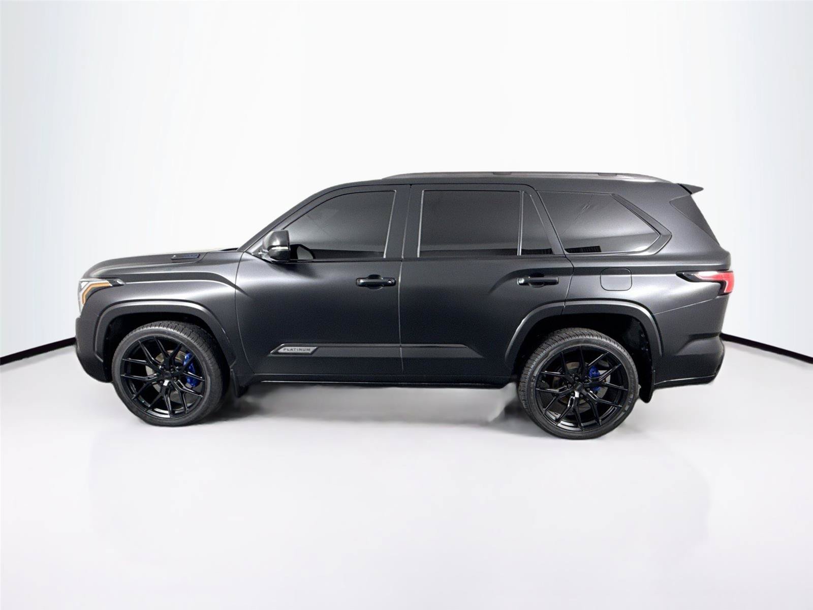 Certified 2025 Toyota Sequoia Platinum AWD/4WD image 14