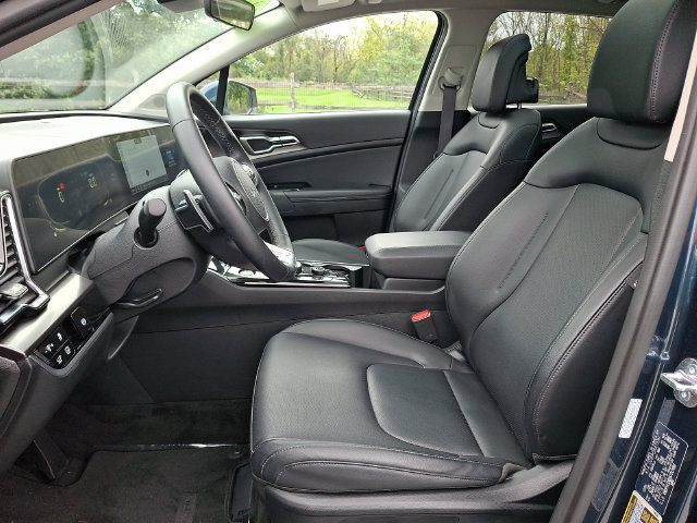Used 2025 Kia Sportage EX w/ EX Premium Package AWD/4WD image 13