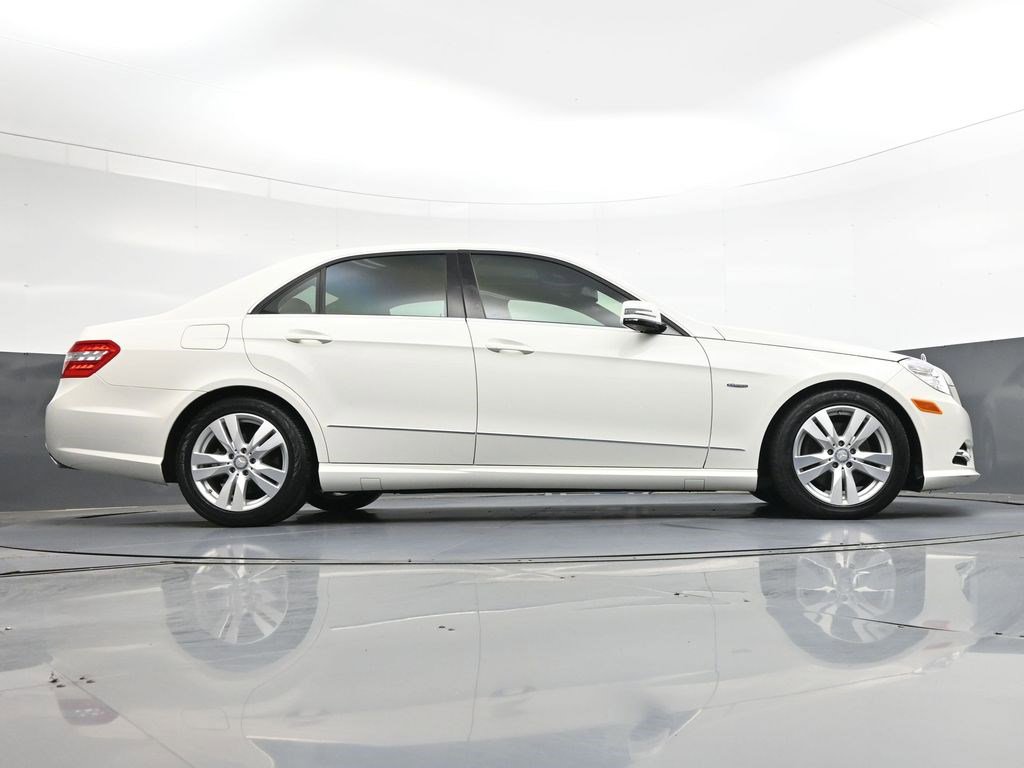 Used 2012 Mercedes-Benz E 350 BlueTEC Sedan image 32
