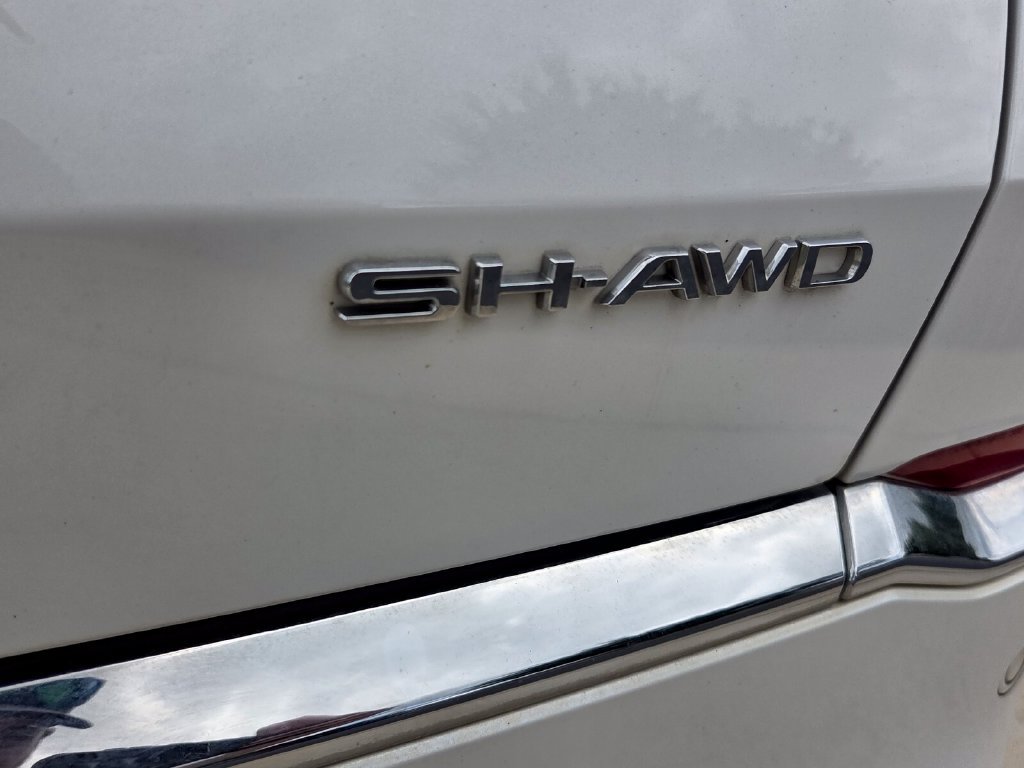 Used 2022 Acura MDX w/ Advance Package AWD/4WD image 10