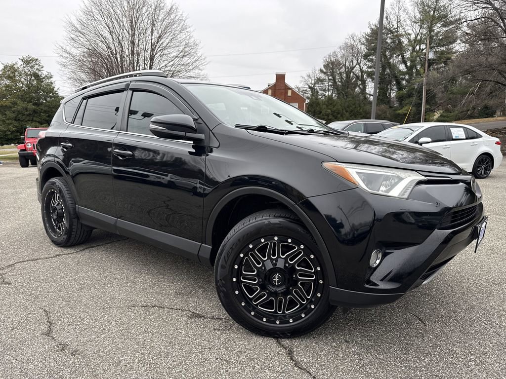 Used 2017 Toyota RAV4 XLE image 2