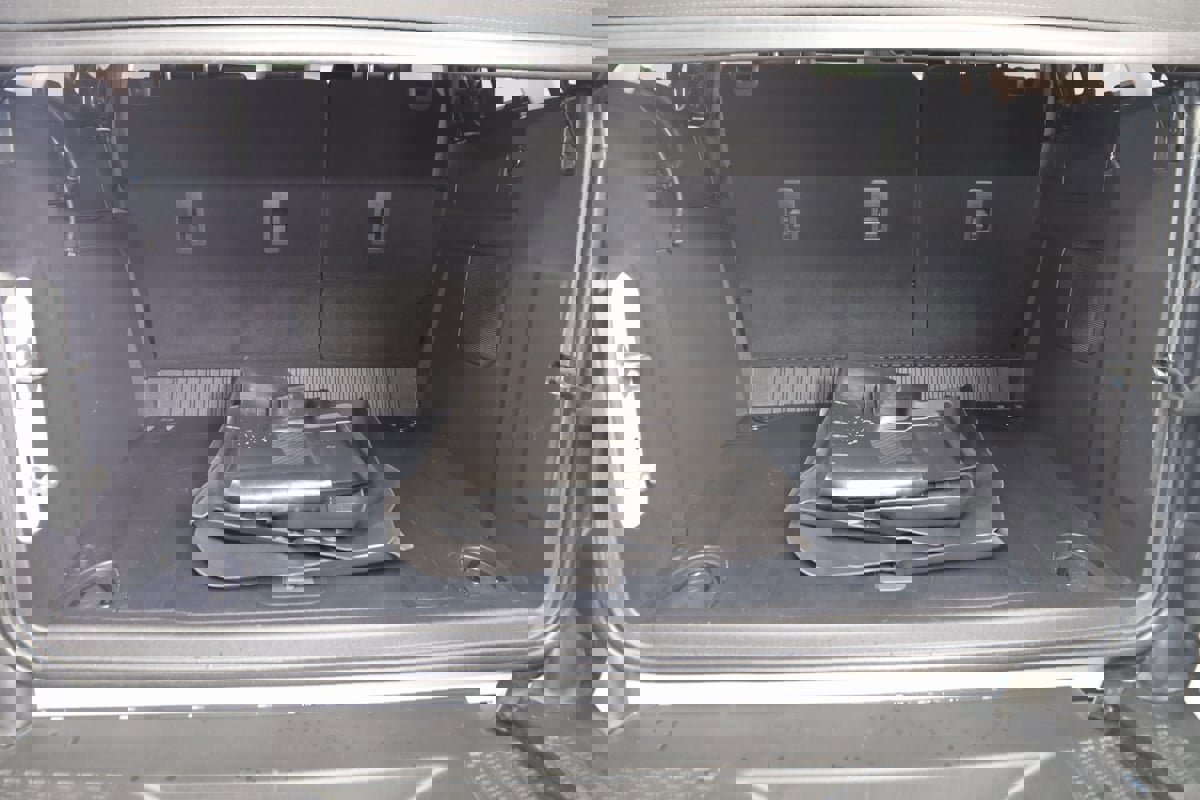 Used 2024 Ford Bronco Black Diamond w/ Sasquatch Package image 53