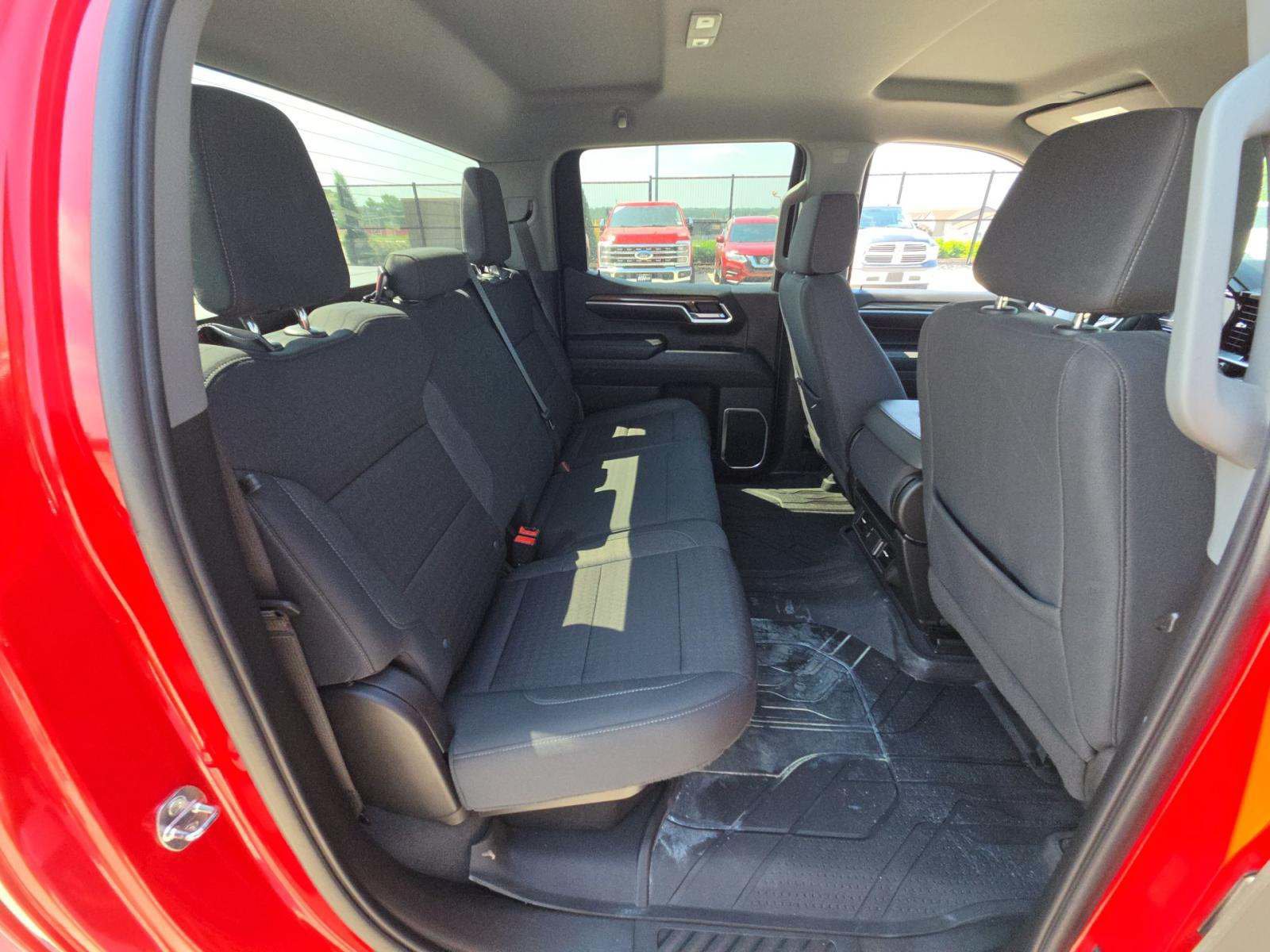 Used 2022 Chevrolet Silverado 1500 LT RWD image 21