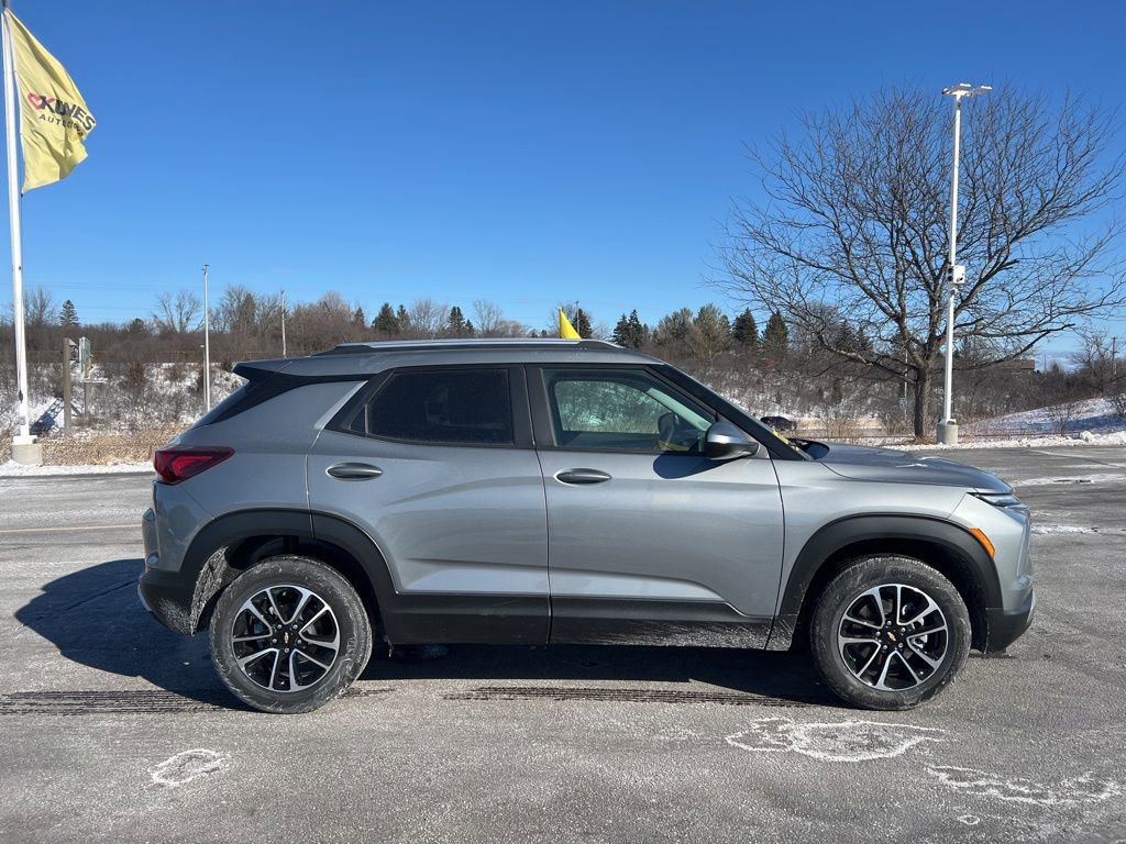New 2026 Chevrolet TrailBlazer LT w/ Convenience Package image 3