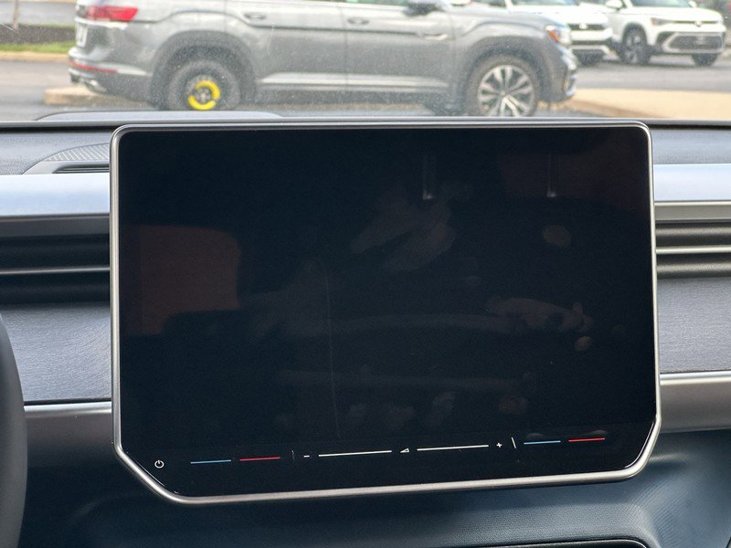 New 2025 Volkswagen ID. Buzz Pro S image 10