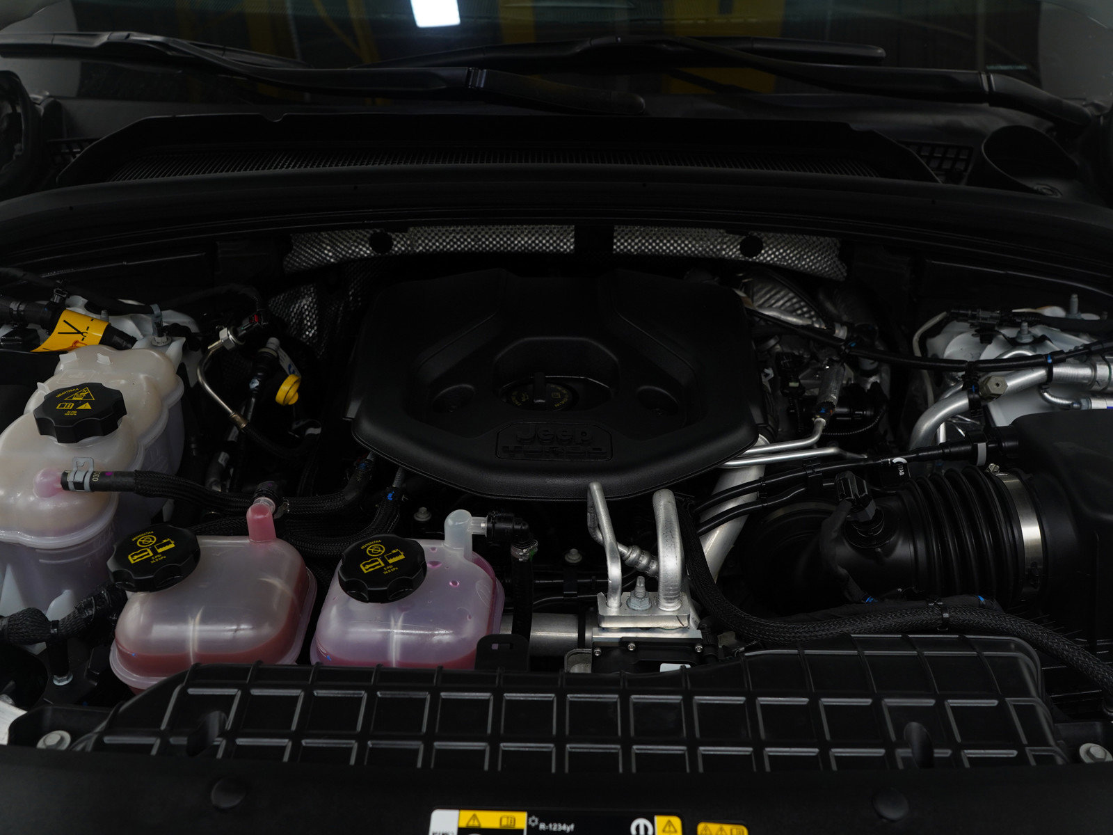 Used 2023 Jeep Grand Cherokee 4WD 4xe image 25