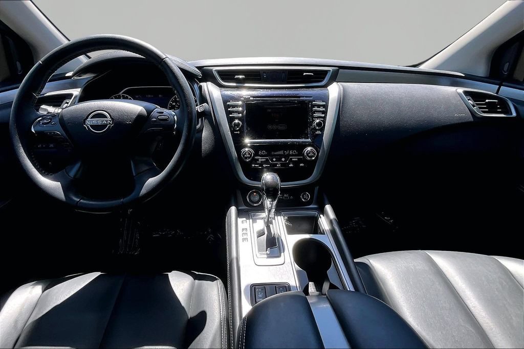 Used 2023 Nissan Murano SV AWD/4WD image 9