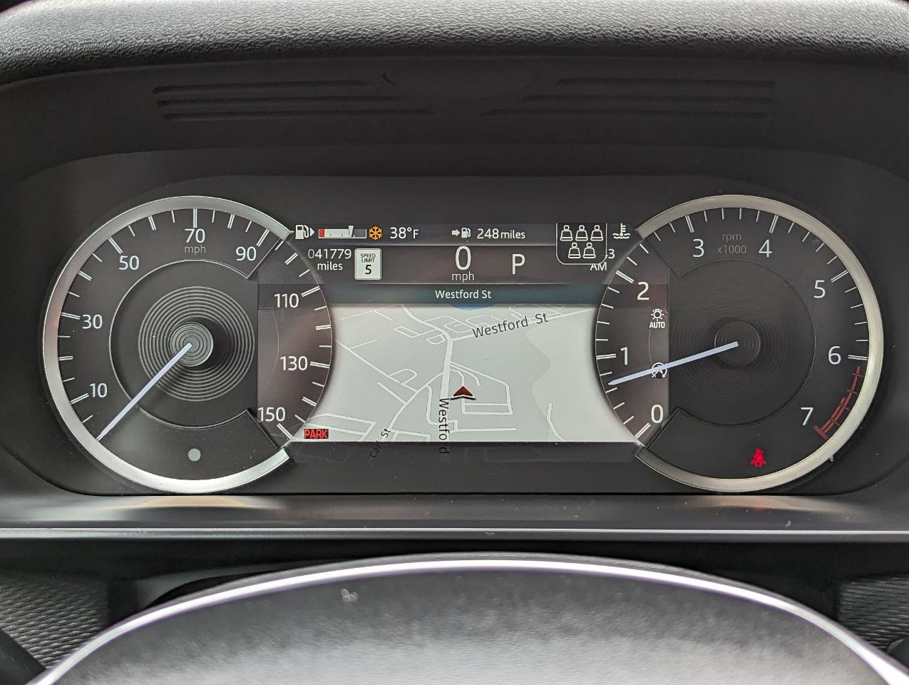 Used 2023 Land Rover Discovery S R-Dynamic image 17