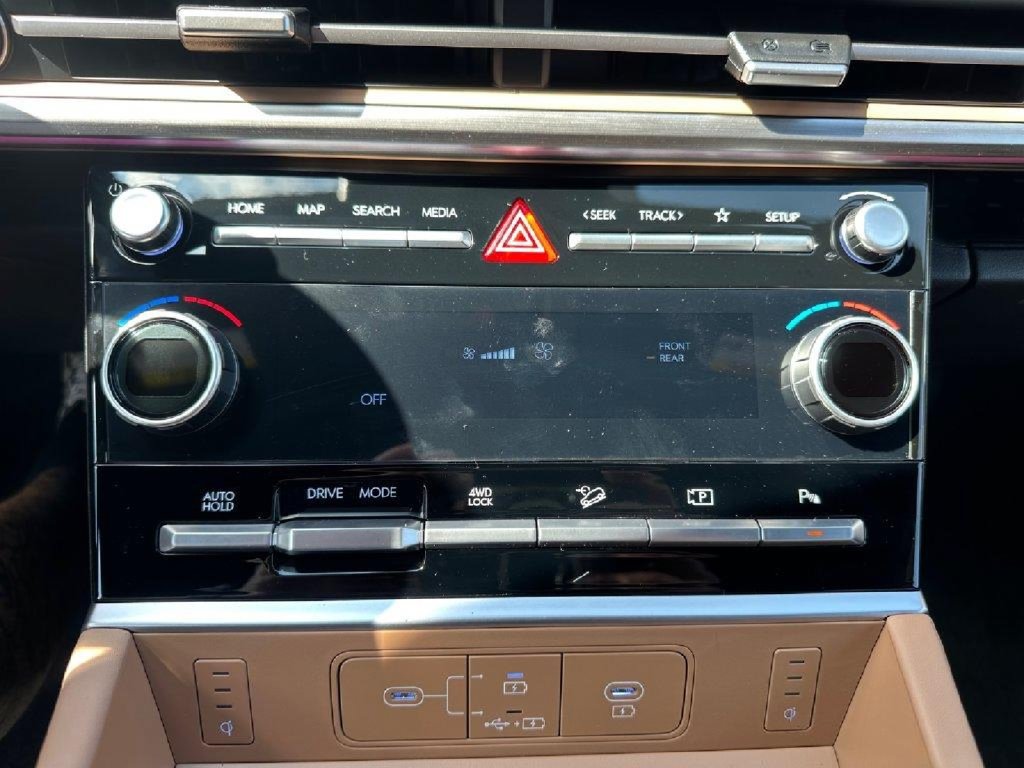 New 2027 Hyundai Santa Fe Calligraphy AWD/4WD image 17