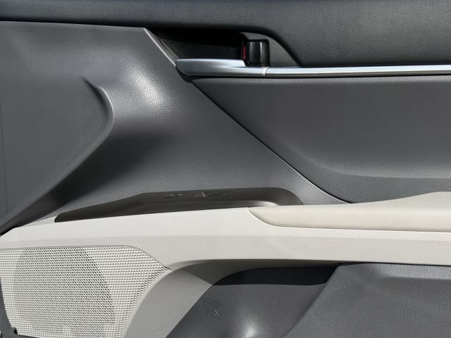 Used 2024 Toyota Camry LE FWD image 26