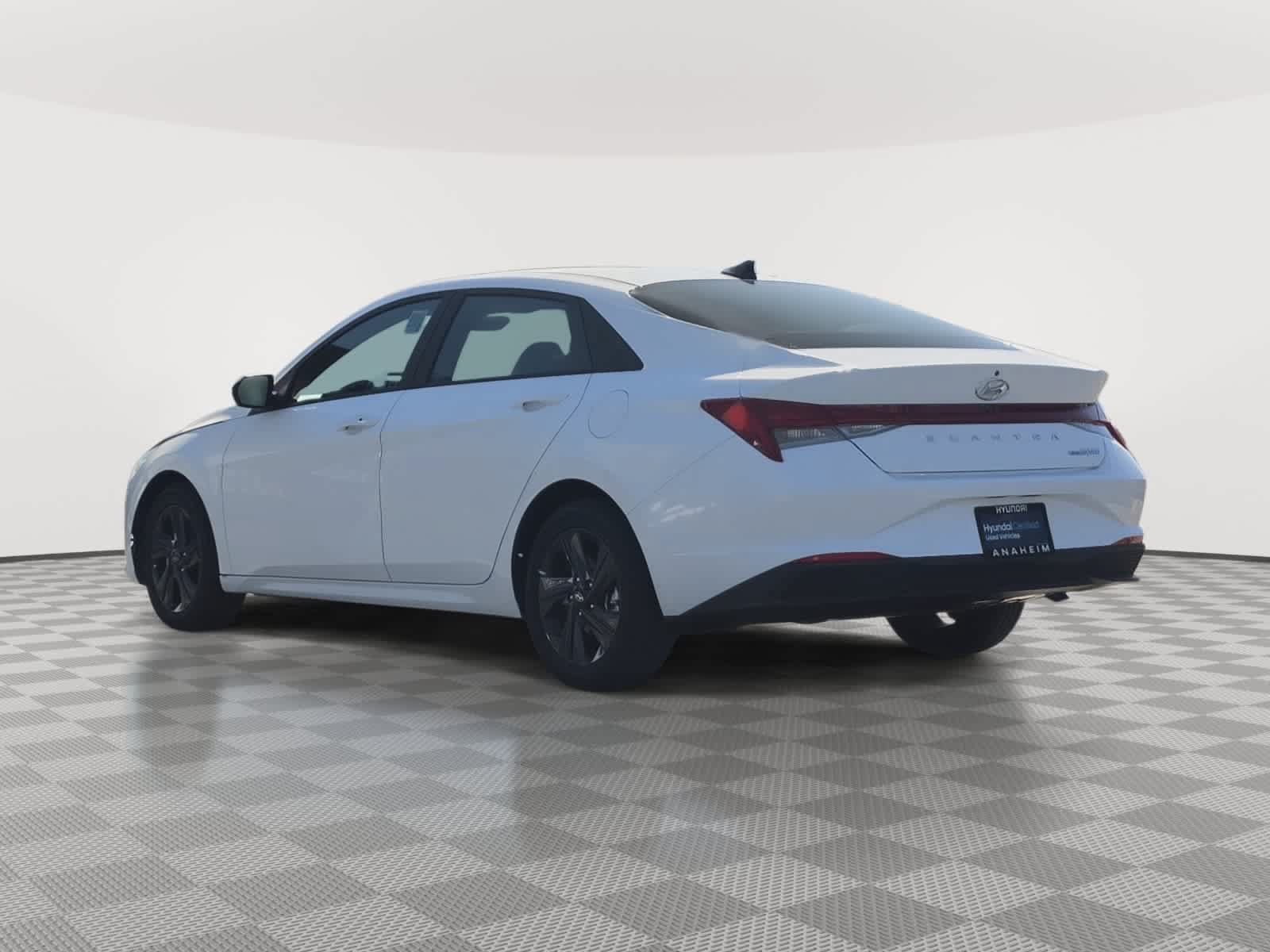 Used 2023 Hyundai Elantra Blue w/ Cargo Package FWD image 9