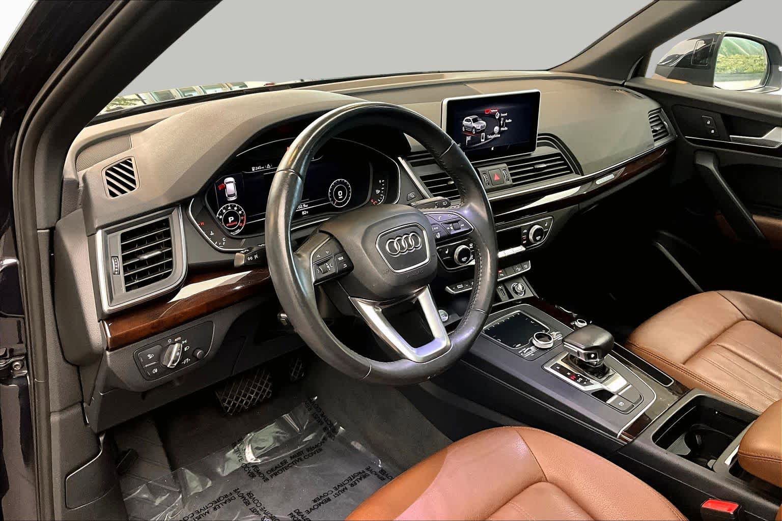 Used 2018 Audi Q5 2.0T Premium Plus w/ Premium Plus Package AWD/4WD image 18