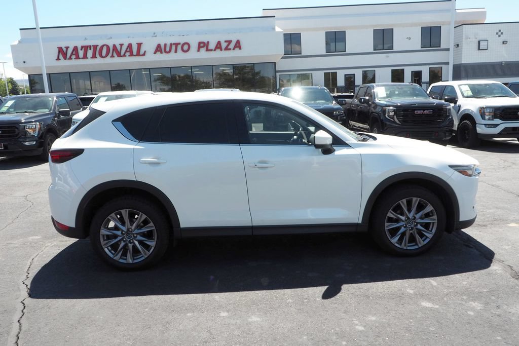 Used 2021 MAZDA CX-5 Grand Touring w/ GT Premium Package AWD/4WD image 4