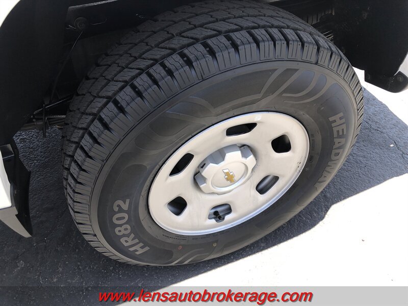 Used 2019 Chevrolet Colorado W/T RWD image 25