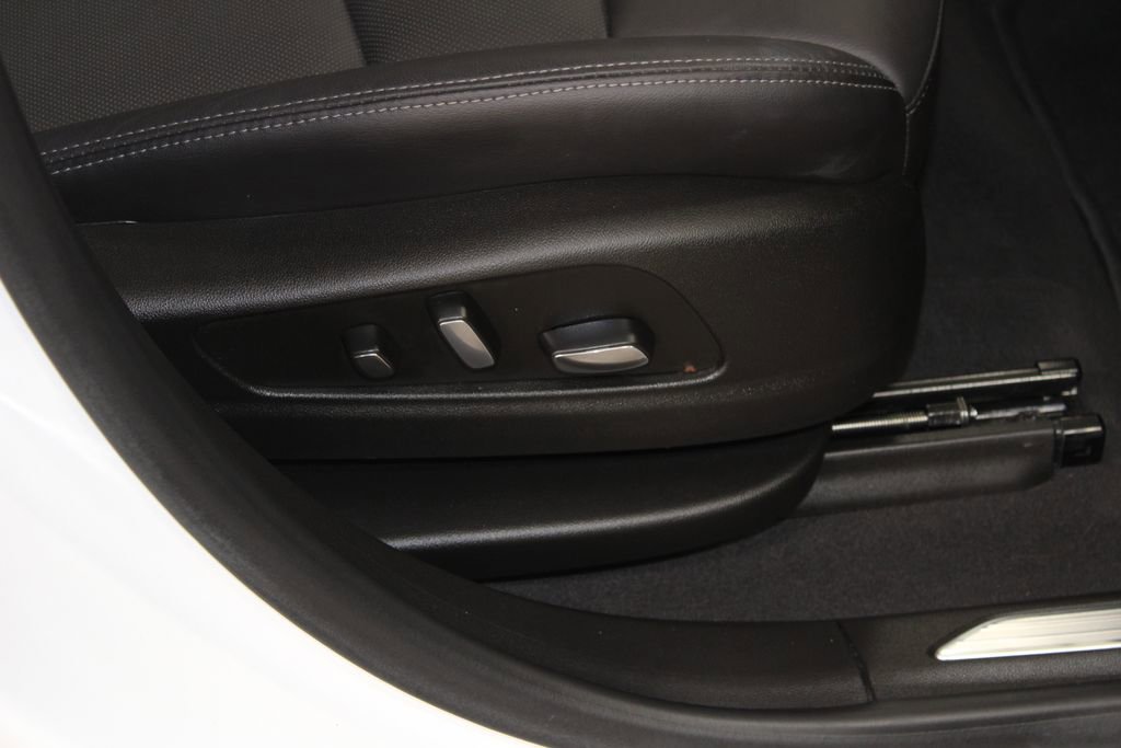 Used 2024 Cadillac XT5 Premium Luxury image 26