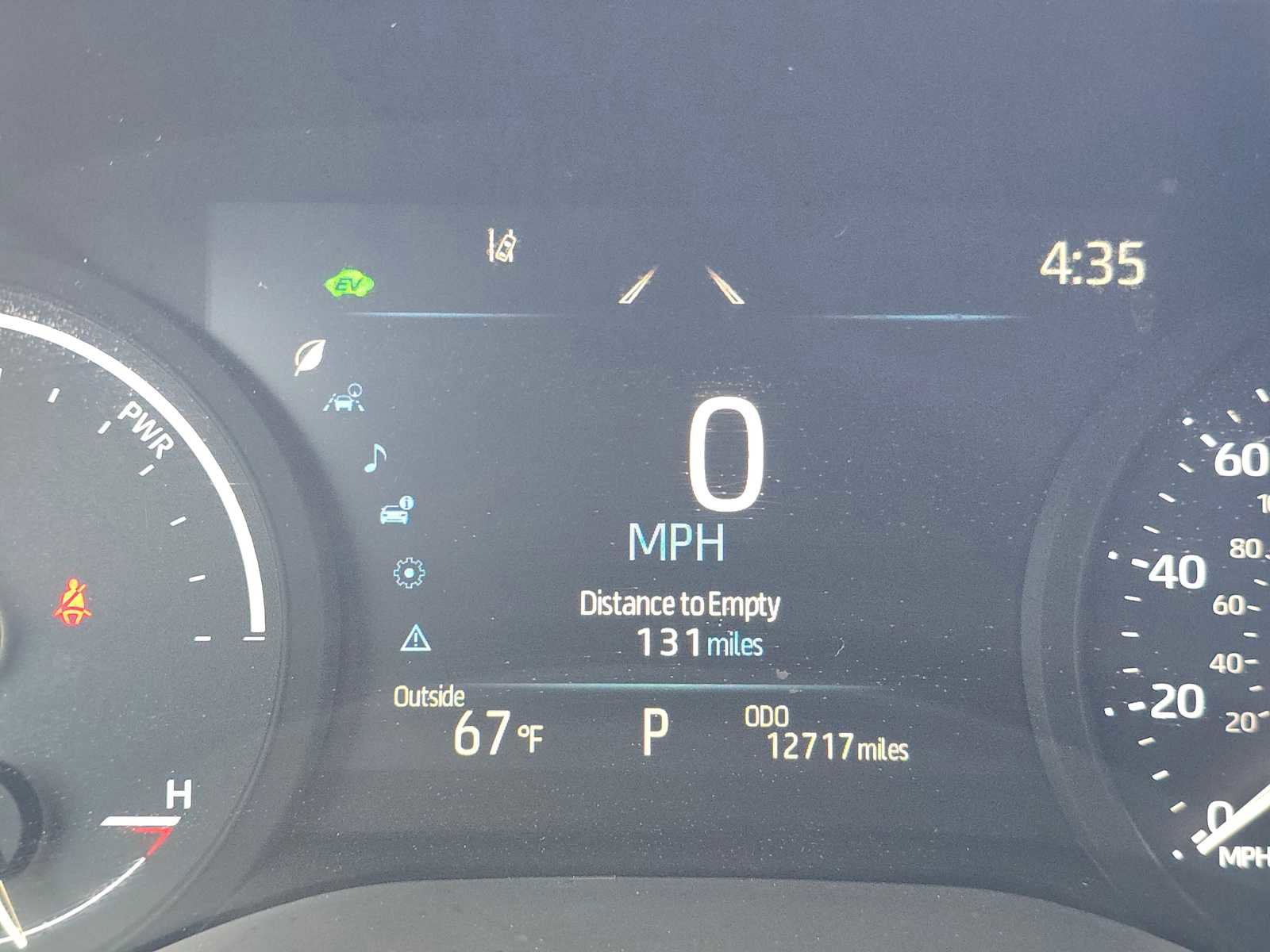 Certified 2025 Toyota Sienna XLE FWD image 28