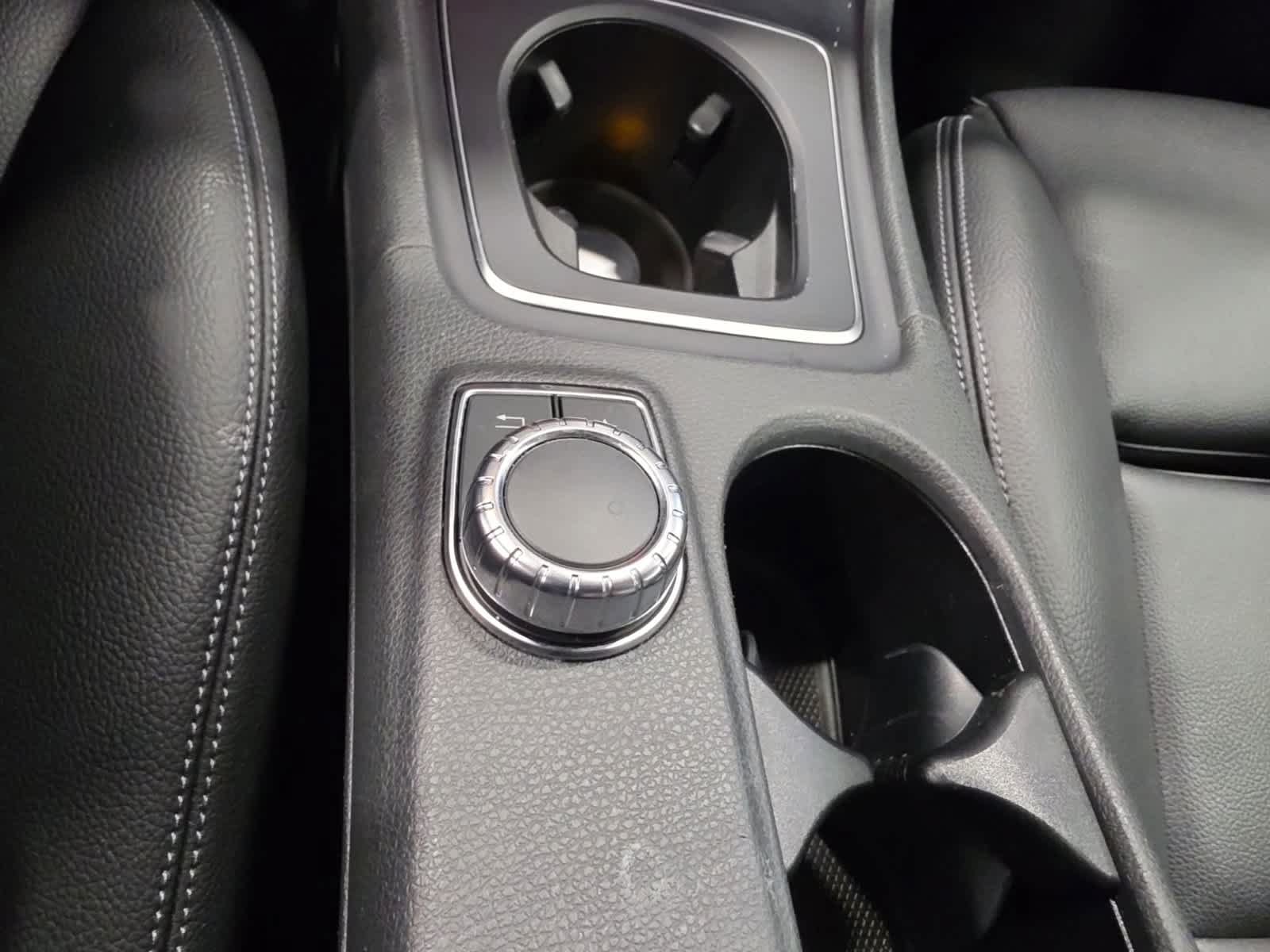 Used 2019 Mercedes-Benz GLA 250 4MATIC image 28