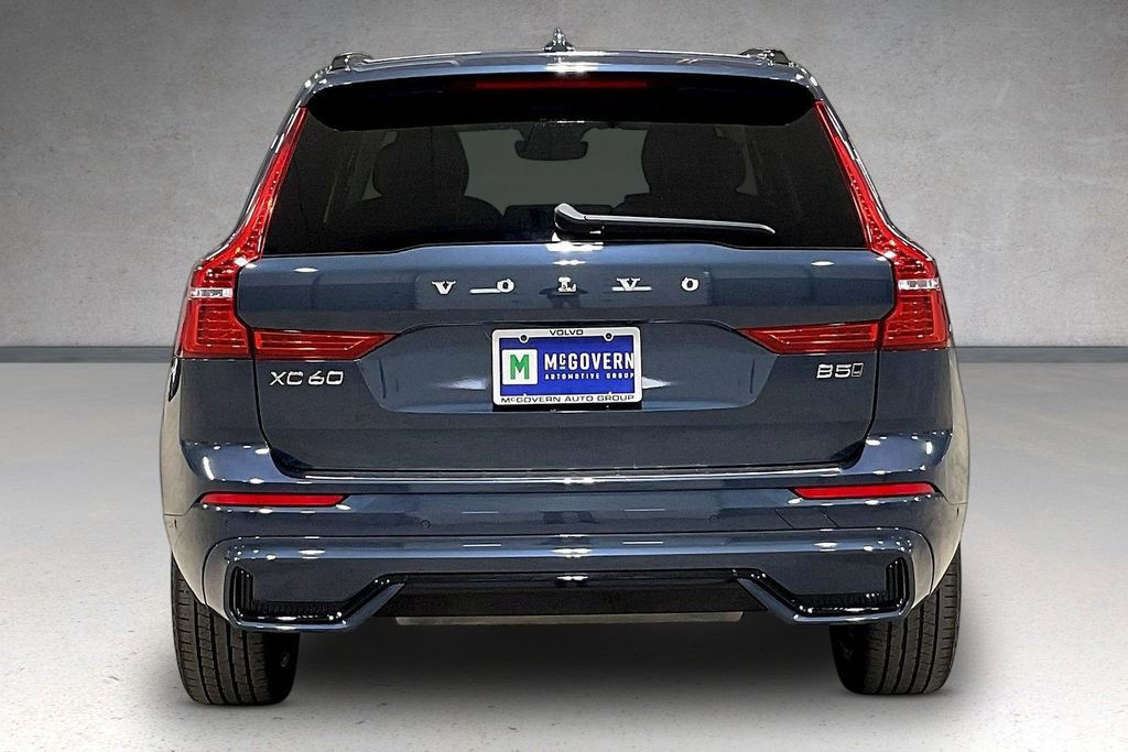 Used 2024 Volvo XC60 B5 Plus w/ Protection Package Premier image 5