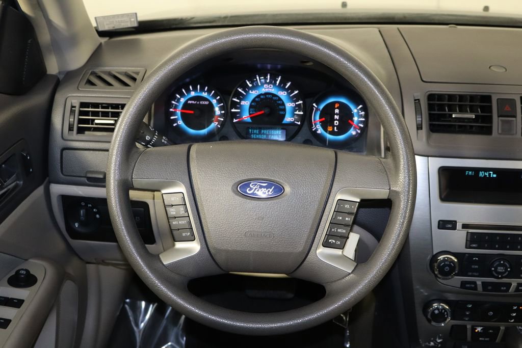 Used 2012 Ford Fusion SE image 7