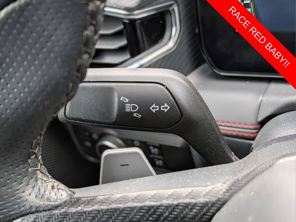 Used 2025 Ford Mustang GT Premium RWD image 26