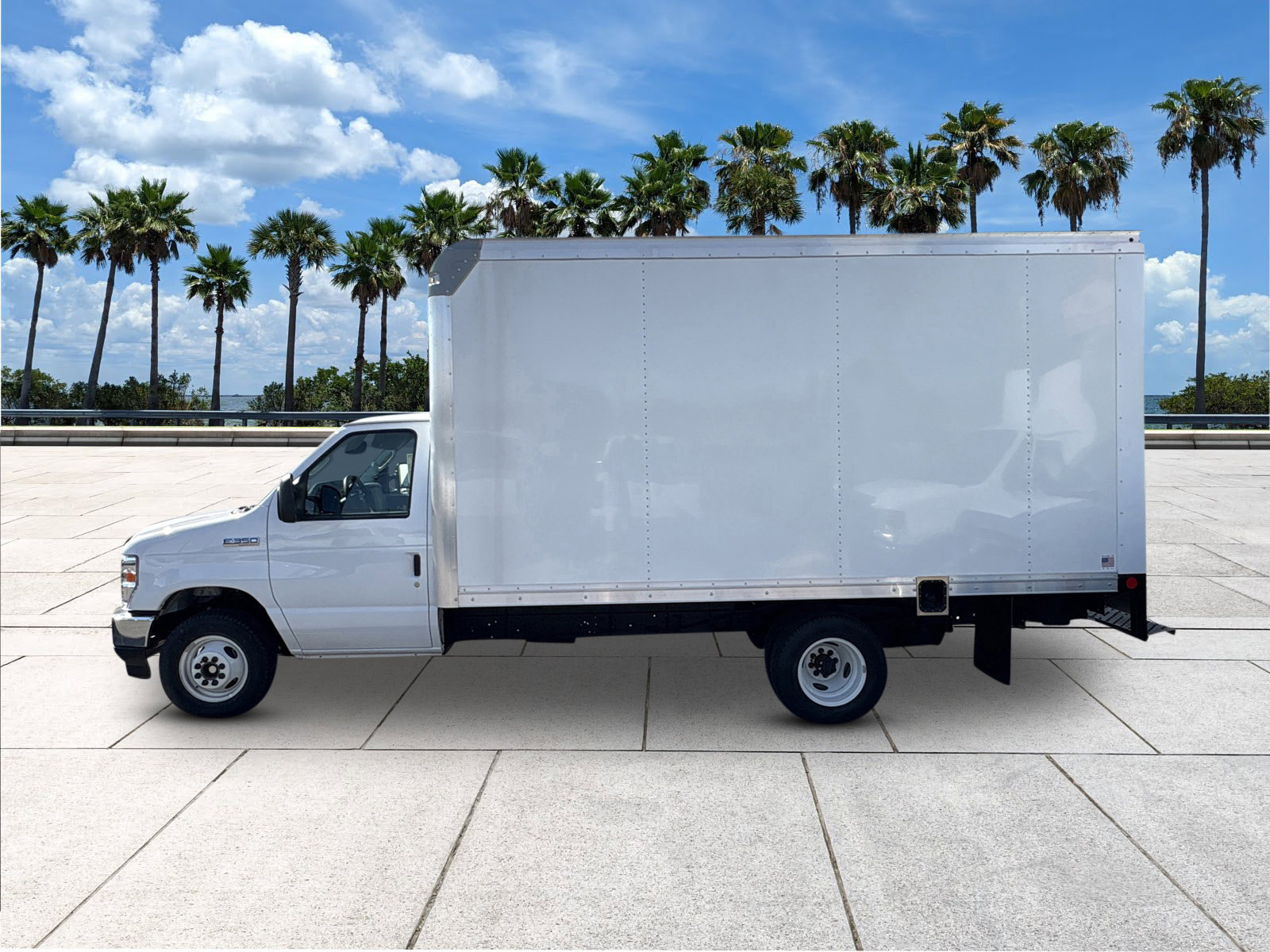 New 2025 Ford E-350 and Econoline 350 Super Duty w/ Power Equipment Group image 5