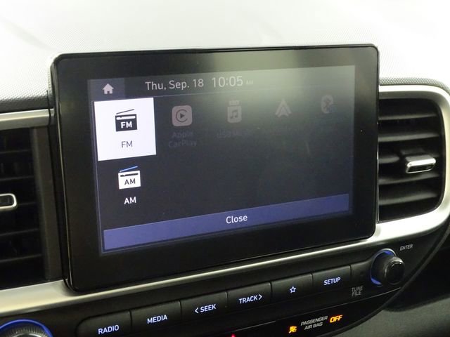 Used 2024 Hyundai Venue SEL FWD image 31