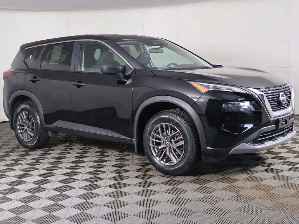 Used 2023 Nissan Rogue S AWD/4WD image 44
