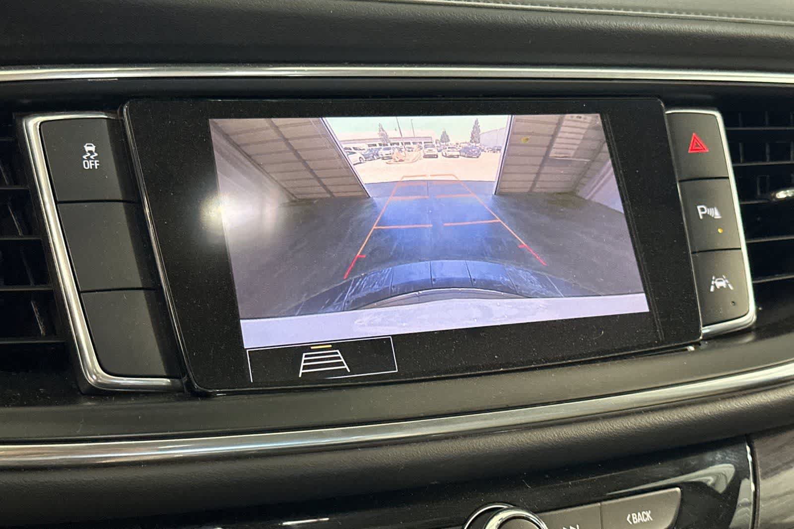 Used 2020 Buick Enclave Premium w/ Sun and Sites Package FWD image 23