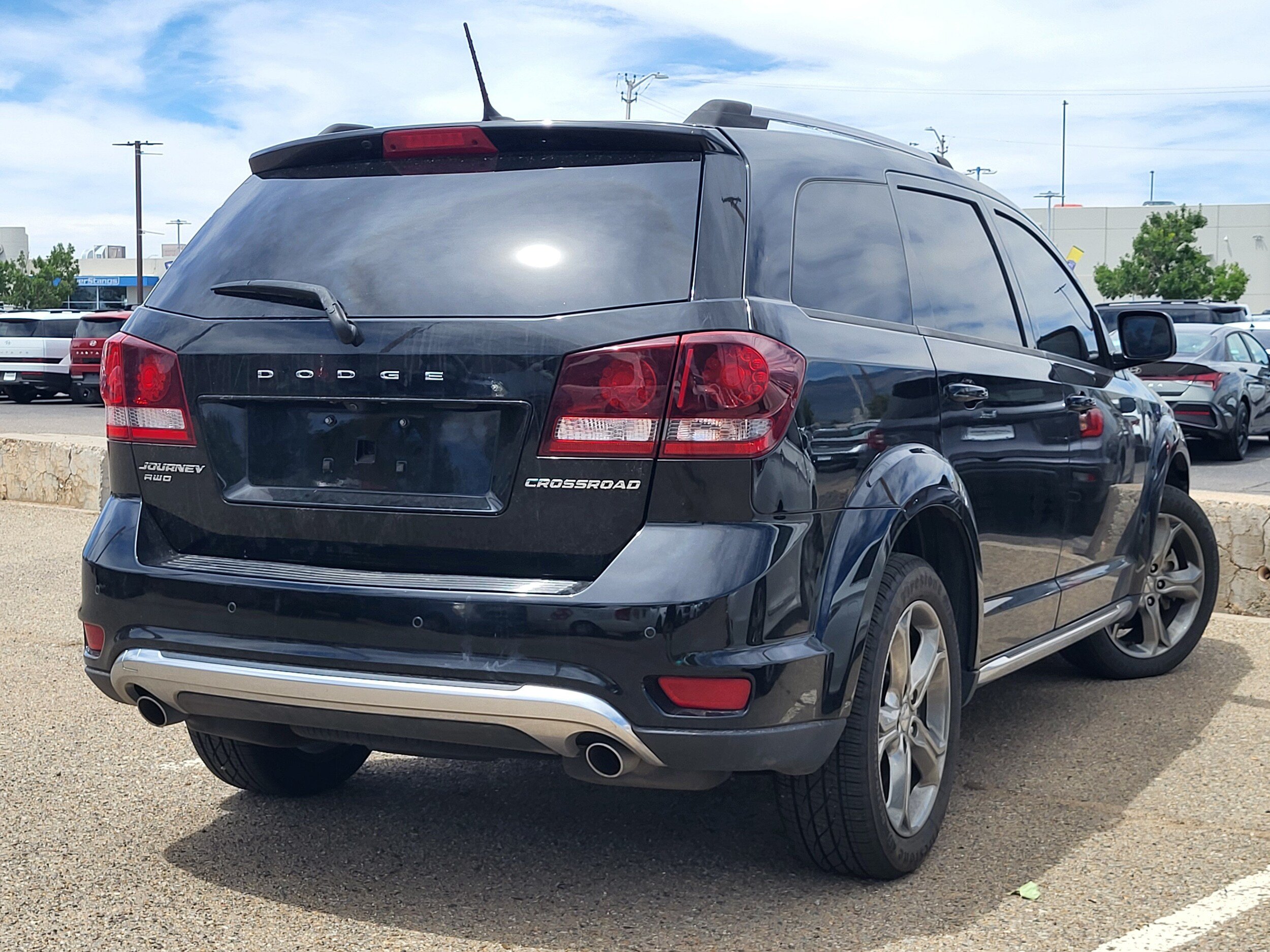 Used 2017 Dodge Journey Crossroad w/ Popular Equipment Group AWD/4WD image 15