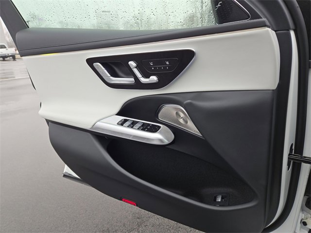 New 2026 Mercedes-Benz E 53 AMG e 4MATIC Sedan image 19