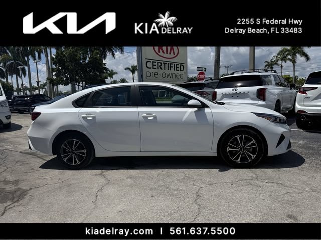 Certified 2024 Kia Forte LXS FWD image 2