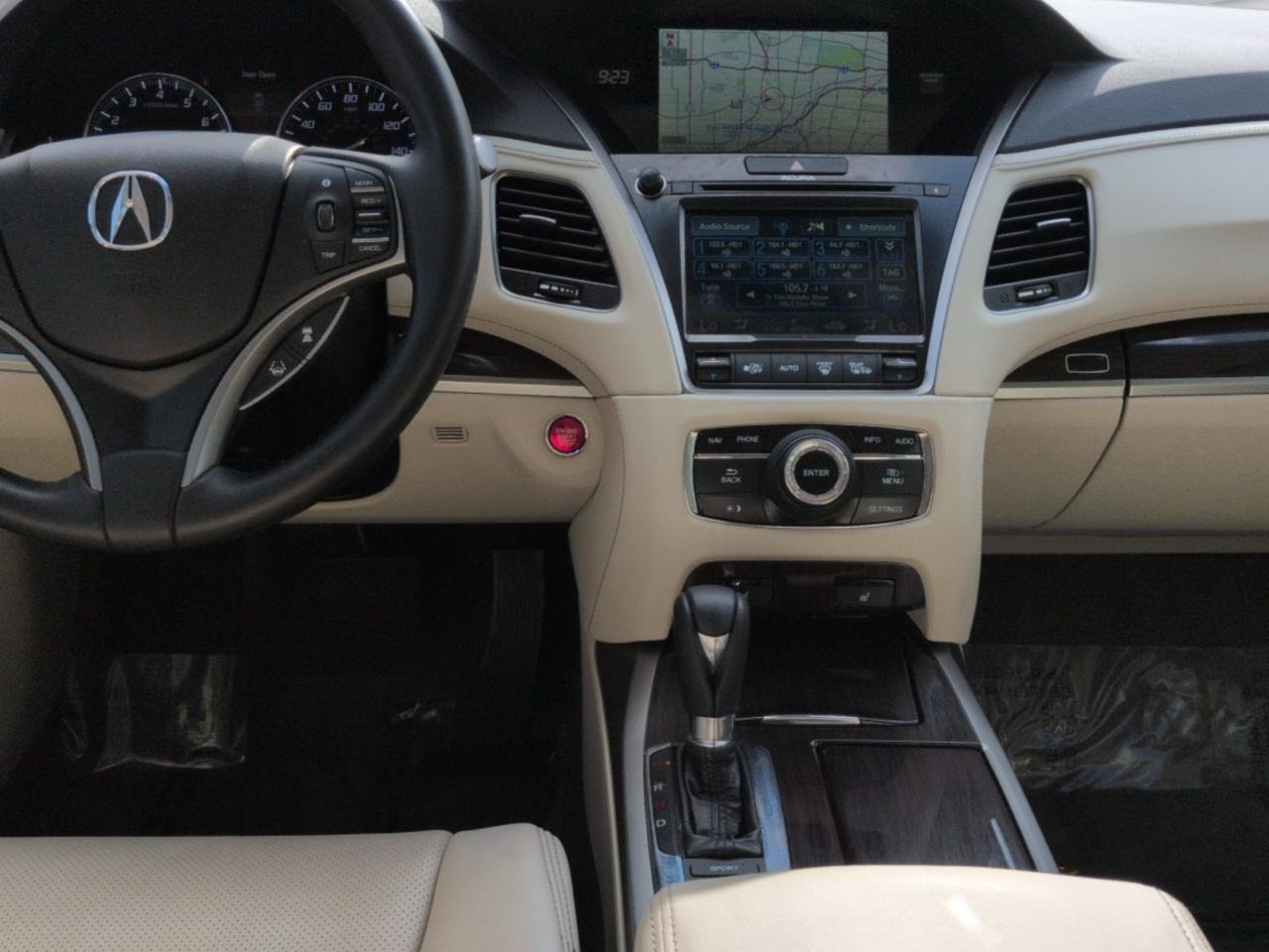 Used 2016 Acura RLX w/ Technology Package FWD image 14