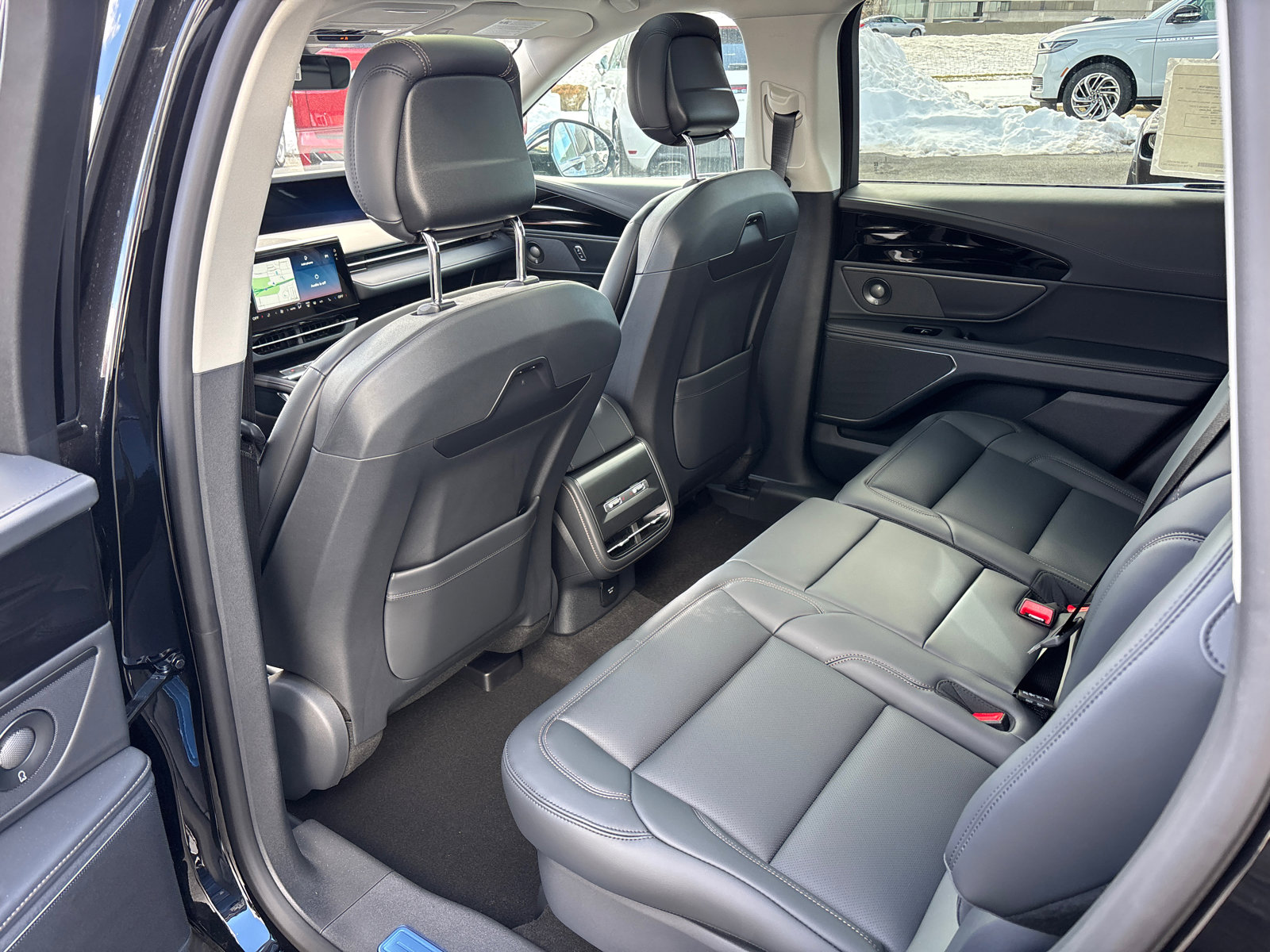 New 2026 Lincoln Nautilus Premier w/ Equipment Group 102A AWD/4WD image 28